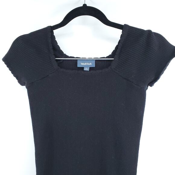ModCloth Y2k Retro Ribbed Knit Black Scalloped Neck Cropped Stretchy Sweater L - Picture 3 of 8